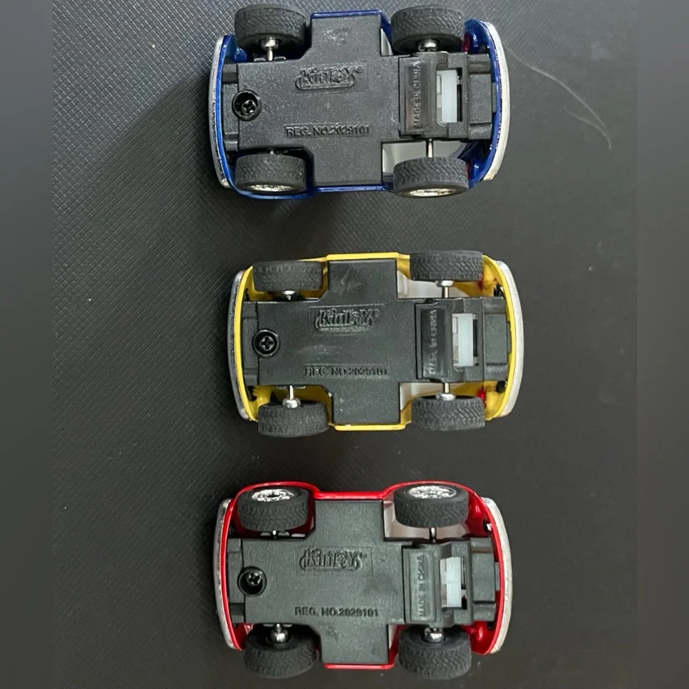 Kintoy Pull Back Cars